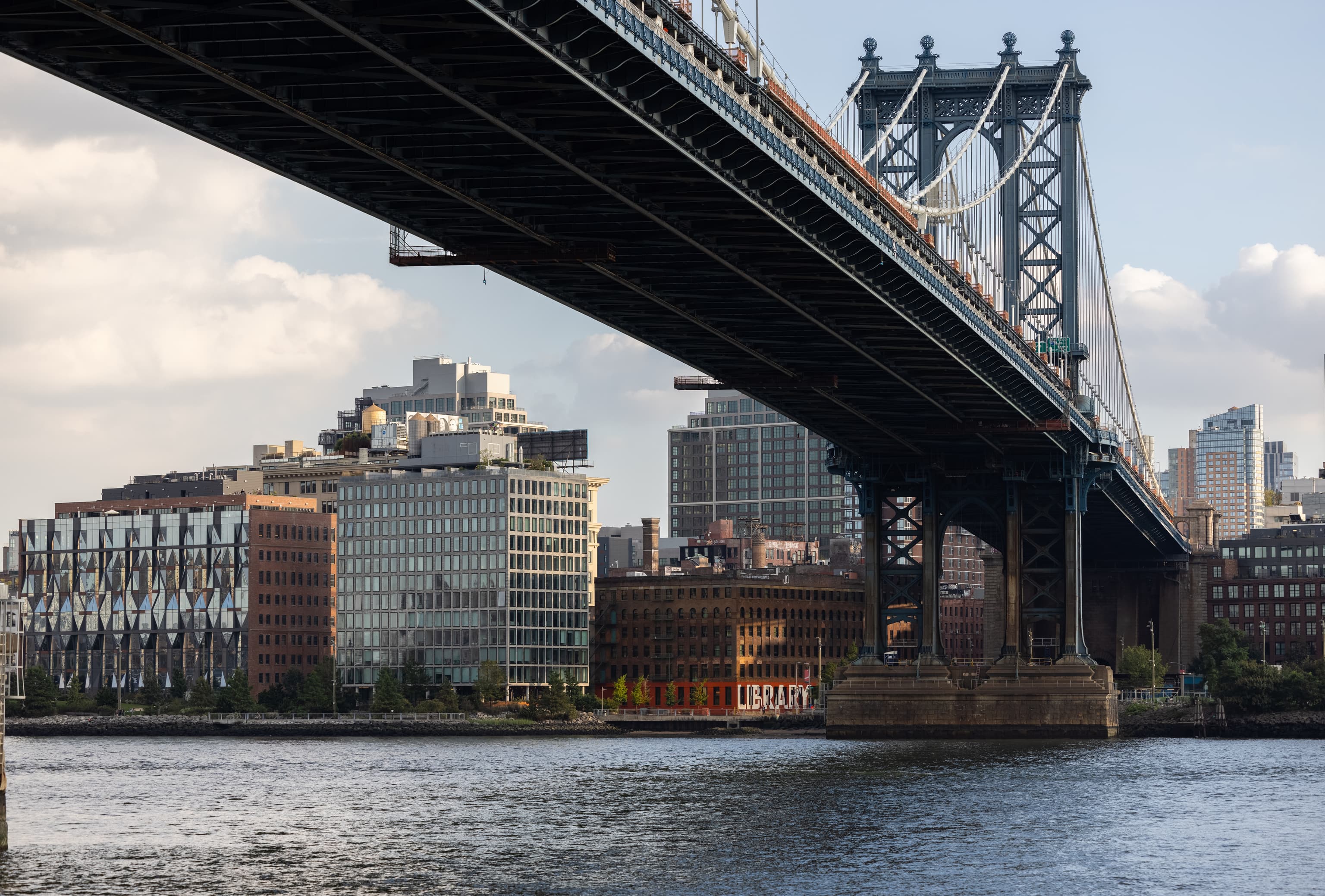 Photo of Brooklyn Public Library from Manhattan